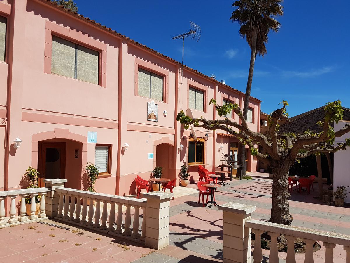 Ca L'Amadeu Hotel Vilanova de Escornalbou Exterior photo